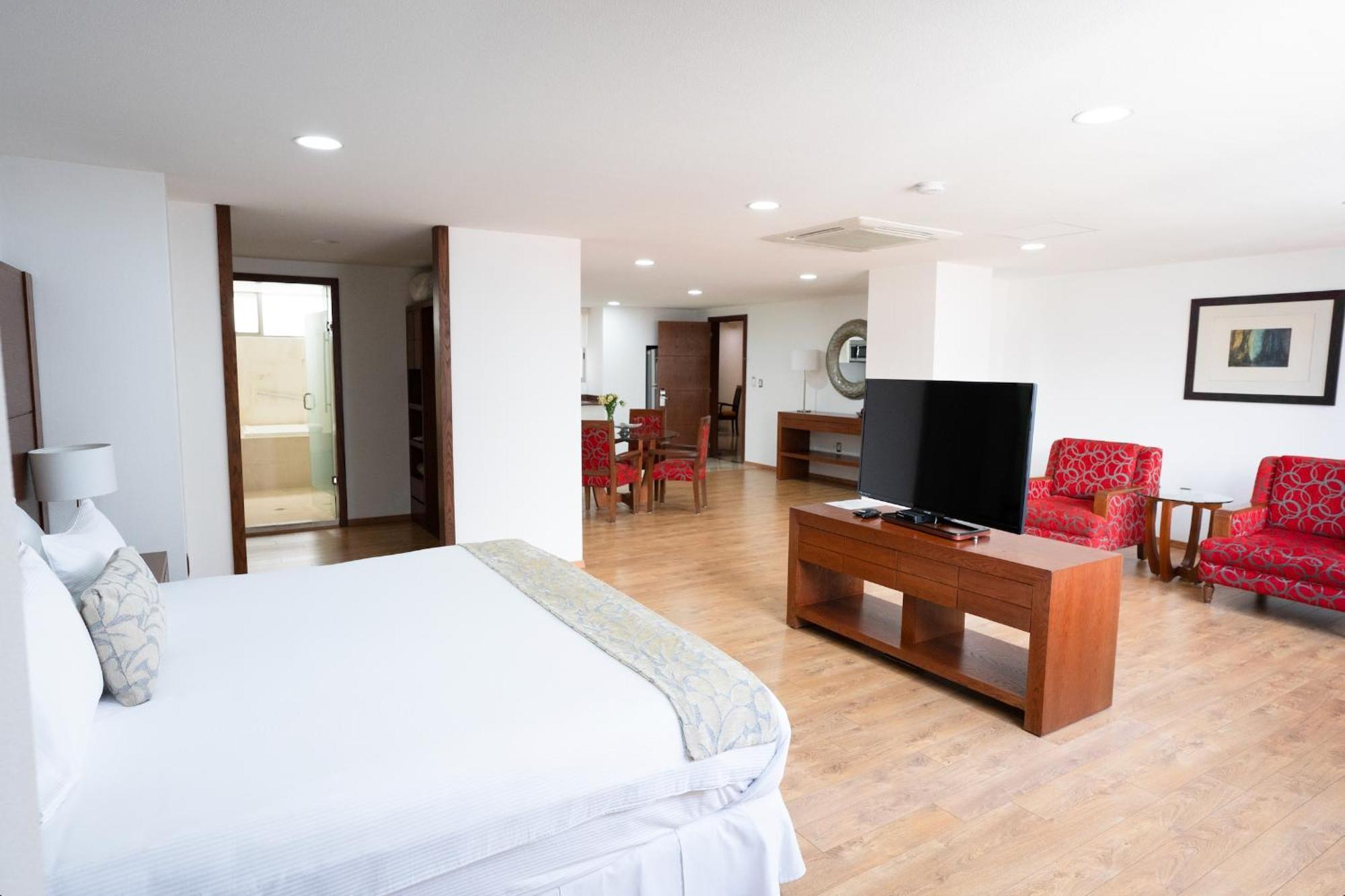 Suites Perisur Apartamentos Amueblados Mexico by Eksteriør bilde